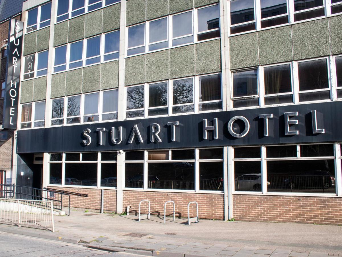 Stuart Hotel Luton  Exterior foto
